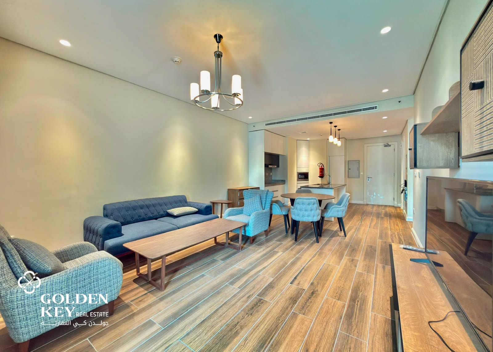 Bills Included | Luxury 1BR+Office in Floresta Gardens