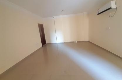 Apartment - 2 - 3 for rent in Al Mansoura - Al Mansoura - Doha