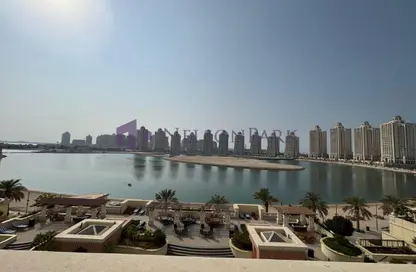Apartment - 2 Bedrooms - 4 Bathrooms for rent in Viva East - Viva Bahriyah - The Pearl Island - Doha