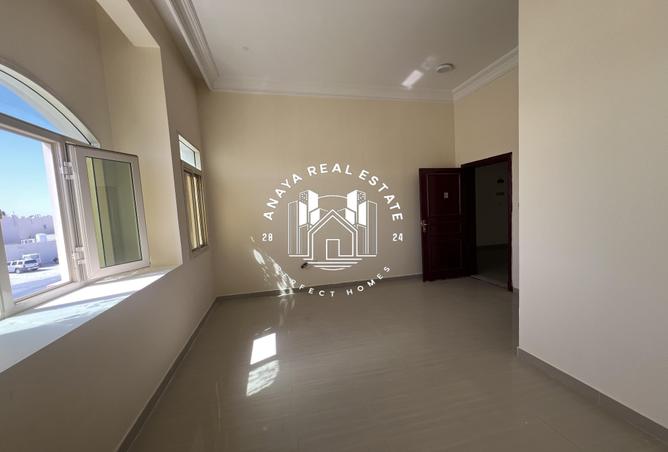 51720798 - Property Image 2