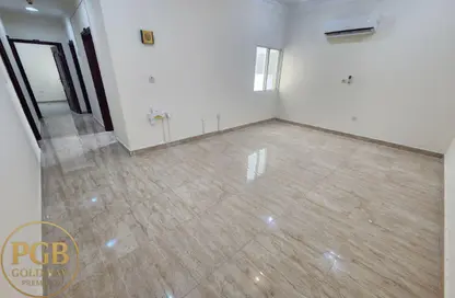 شقة - 2 غرف نوم - 2 حمامات للايجار في المسيلة - المسيلة - الدوحة