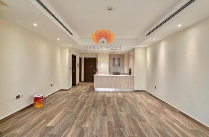 Apartment - 1 Bedroom - 2 Bathrooms for rent in Al Asmakh Lusail 2 - Fox Hills - Lusail
