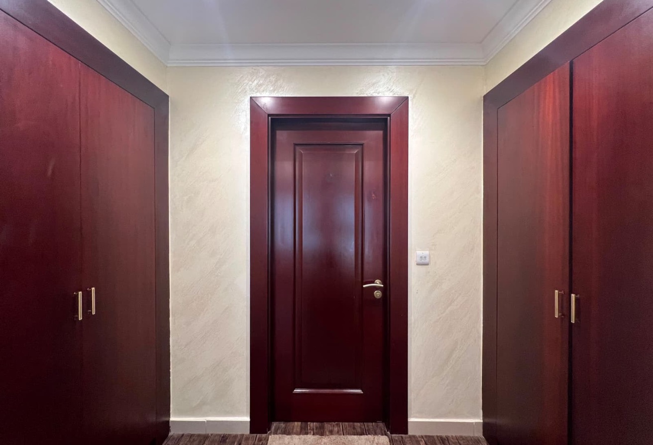 LUXURY 2BHK FULLY FURNISHED INCLUDING ALL BILLS WI thumbnail 13