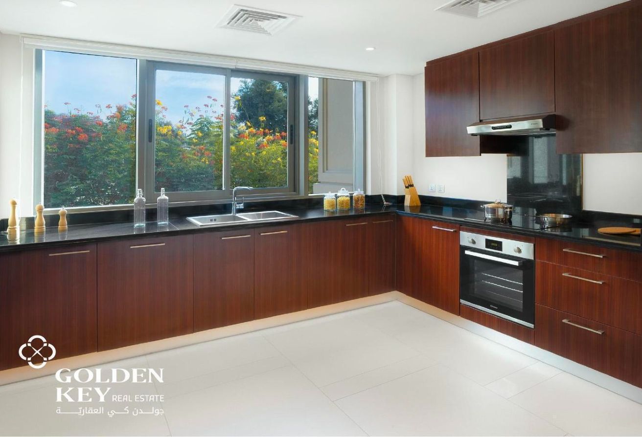 Bills included | No Commission| Townhouse 2BR+Maid