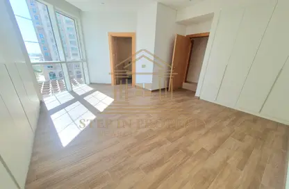 شقة - 2 غرف نوم - 4 حمامات للايجار في حدائق فلورستا - حدائق فلورستا - جزيرة اللؤلؤة - الدوحة