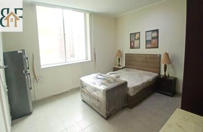 Apartment - Studio - 1 Bathroom for rent in Al Aqaria Tower - Old Salata - Salata - Doha