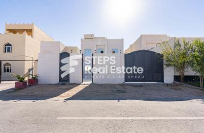 Villa - 7 Bedrooms - 7+ Bathrooms for sale in Umm Al Amad - Umm Al Amad - Al Shamal