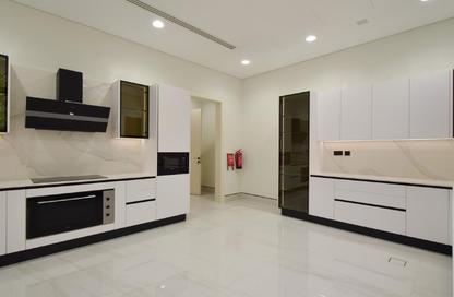 Villa - 5 - 6 for sale in The Pearl Island - Doha
