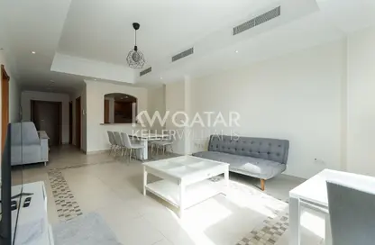 Apartment - 1 Bedroom - 2 Bathrooms for rent in Porto Arabia - The Pearl Island - Doha