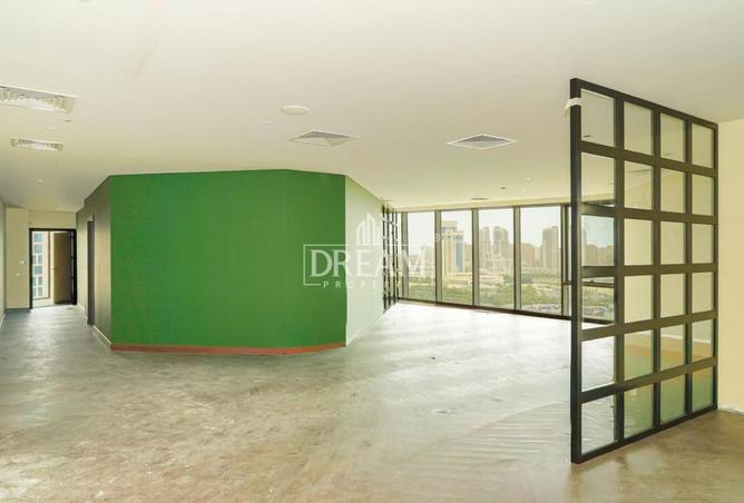 54492402 - صورة العقار 2