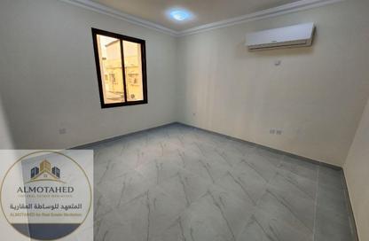 Apartment - 2 Bedrooms - 2 Bathrooms for rent in Al Khazin Street - Madinat Khalifa South - Madinat Khalifa - Doha