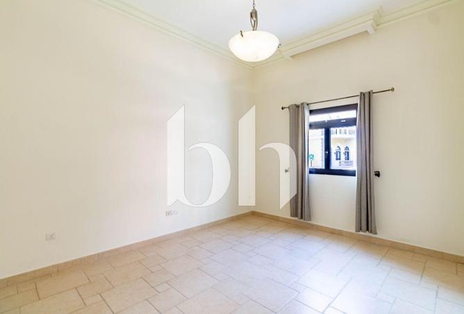 51573196 - صورة العقار 3