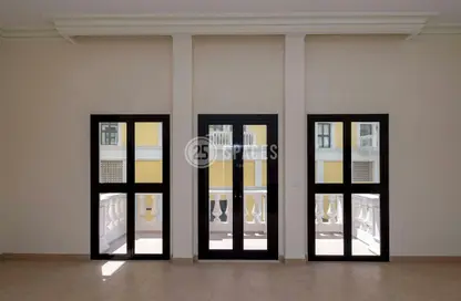 Apartment - 2 Bedrooms - 3 Bathrooms for rent in Carnaval - Qanat Quartier - The Pearl Island - Doha Apartment - 2 Bedrooms - 3 Bathrooms for rent in Carnaval - Qanat Quartier - The Pearl Island - Doha