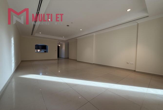 1023901 - Property Image 3