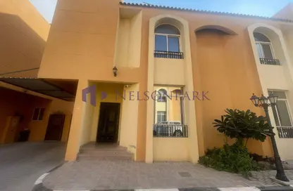 مجمع سكني - 5 غرف نوم - 5 حمامات للايجار في أم صلال علي - أم صلال على - الدوحة