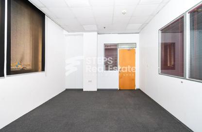 Office Space - Studio - 2 Bathrooms for rent in Al Maamoura - Al Maamoura - Doha Office Space - Studio - 2 Bathrooms for rent in Al Maamoura - Al Maamoura - Doha