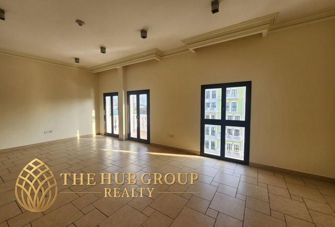 62011270 - Property Image 3