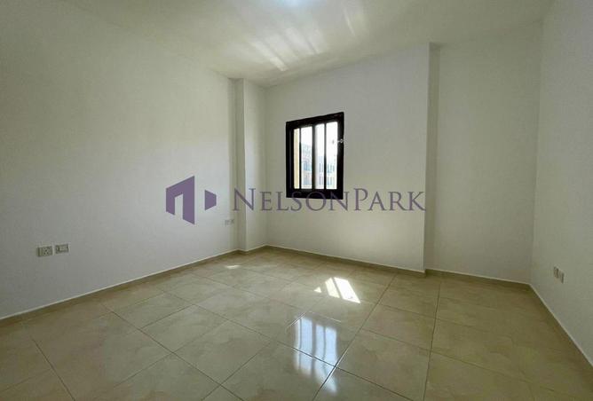 54102012 - Property Image 3