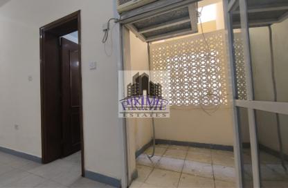 Apartment - 2 Bedrooms - 2 Bathrooms for rent in Al Mansoura - Al Mansoura - Doha