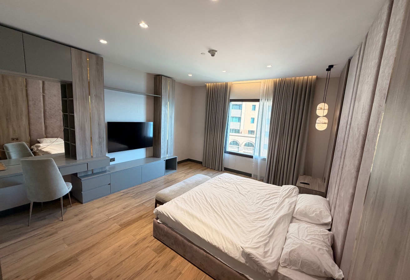 Exclusive 2BR Furnished Home | Porto Arabia thumbnail 10
