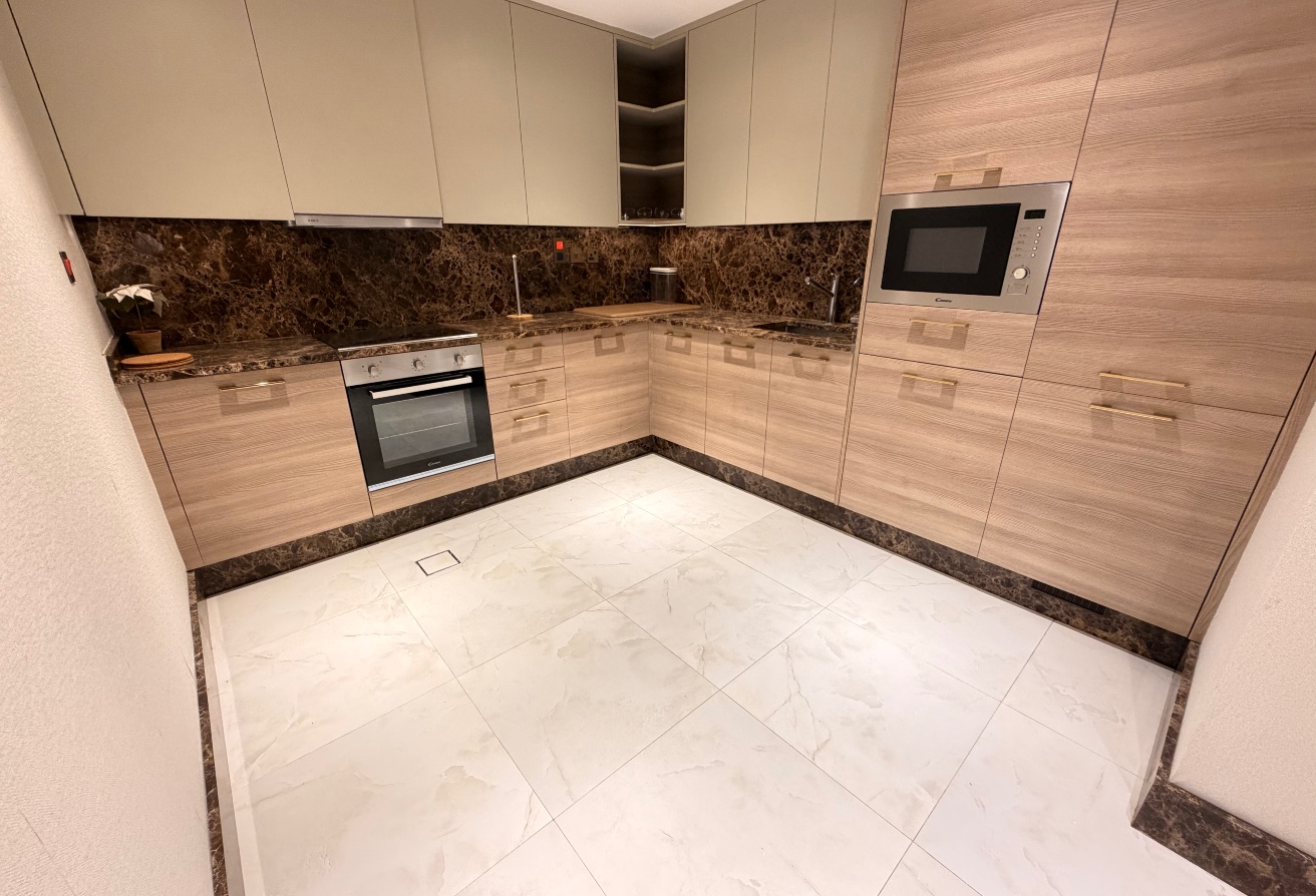 Exclusive 2BR Furnished Home | Porto Arabia thumbnail 4