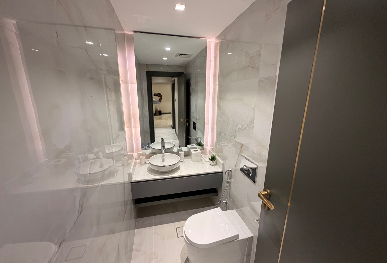Exclusive 2BR Furnished Home | Porto Arabia thumbnail 6