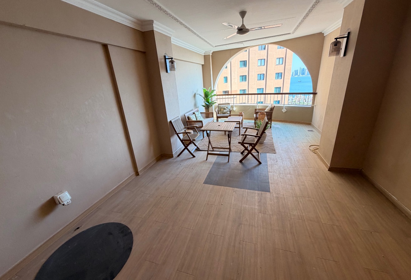 Exclusive 2BR Furnished Home | Porto Arabia thumbnail 14