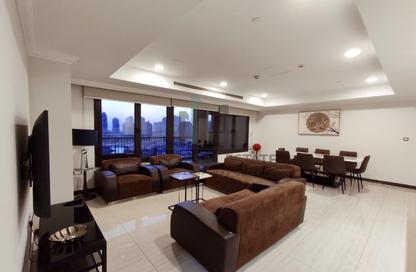Apartment - 2 Bedrooms - 2 Bathrooms for rent in East Porto Drive - Porto Arabia - The Pearl Island - Doha Apartment - 2 Bedrooms - 2 Bathrooms for rent in East Porto Drive - Porto Arabia - The Pearl Island - Doha
