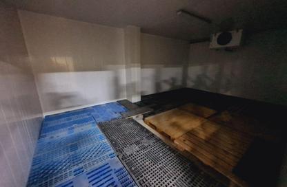 Warehouse - Studio - 2 Bathrooms for rent in Industrial Area - Industrial Area - Doha