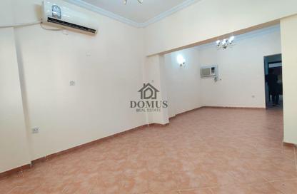 Apartment - 2 Bedrooms - 2 Bathrooms for rent in Anas Street - Fereej Bin Mahmoud North - Fereej Bin Mahmoud - Doha