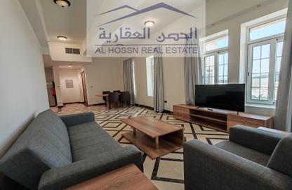 Apartment - 2 Bedrooms - 3 Bathrooms for rent in Boulevard View - Yasmeen City - Lusail