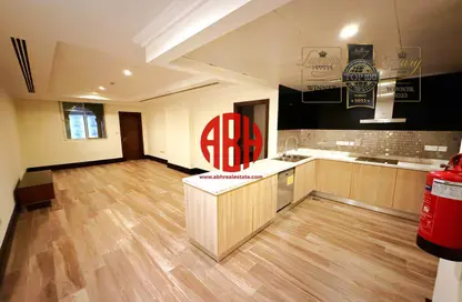 Apartment - 1 Bedroom - 2 Bathrooms for rent in Viva West - Viva Bahriyah - The Pearl Island - Doha Apartment - 1 Bedroom - 2 Bathrooms for rent in Viva West - Viva Bahriyah - The Pearl Island - Doha