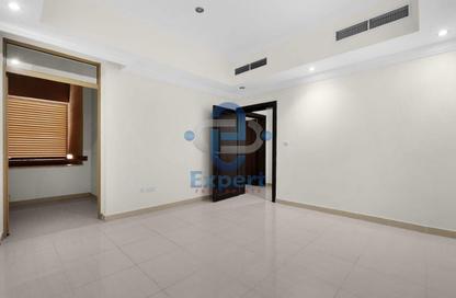 Apartment - 2 - 3 for rent in Al Doha Plaza - Al Sadd - Al Sadd - Doha Apartment - 2 - 3 for rent in Al Doha Plaza - Al Sadd - Al Sadd - Doha
