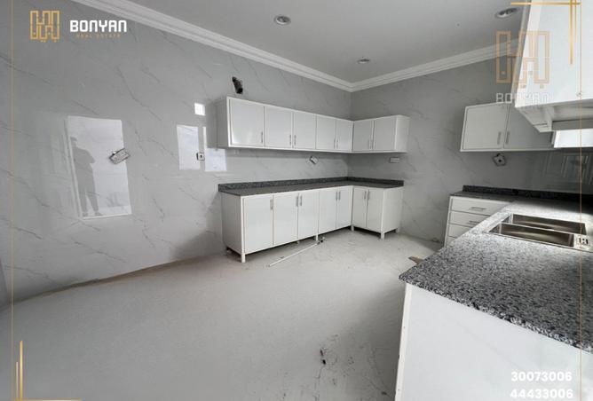 57677383 - Property Image 2