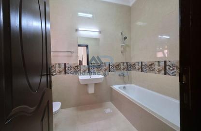 Apartment - 5 Bedrooms - 4 Bathrooms for rent in Ain Khaled Villas - Ain Khaled - Doha
