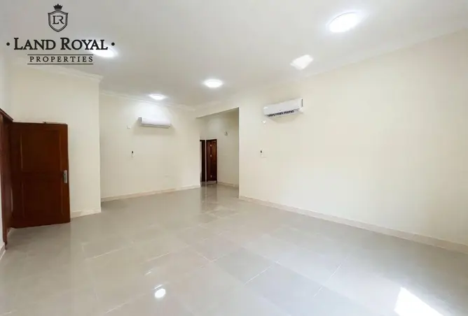 63641325 - Property Image 2