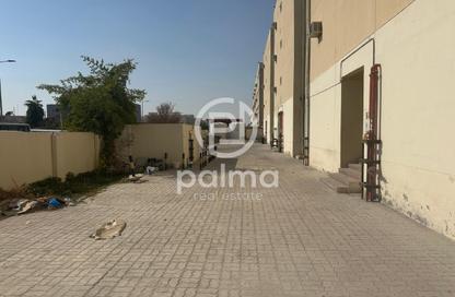 Labor Camp - Studio - 7+ Bathrooms for rent in Industrial Area 5 - Industrial Area - Industrial Area - Doha