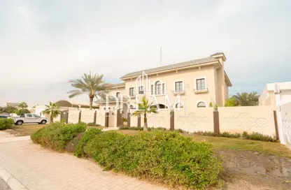 Villa - 6 Bedrooms - 6 Bathrooms for sale in Legtaifiya Lagoon - West Bay - Doha