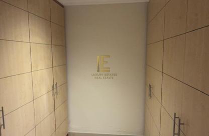 Apartment - 2 Bedrooms - 3 Bathrooms for rent in West Porto Drive - Porto Arabia - The Pearl Island - Doha