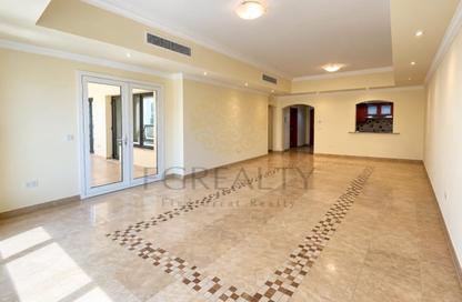 Apartment - 2 - 3 for sale in West Porto Drive - Porto Arabia - The Pearl Island - Doha Apartment - 2 - 3 for sale in West Porto Drive - Porto Arabia - The Pearl Island - Doha