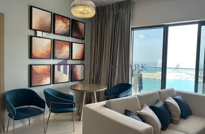 Apartment - 2 Bedrooms - 3 Bathrooms for rent in Lusail Marina Heights - Marina District - Lusail