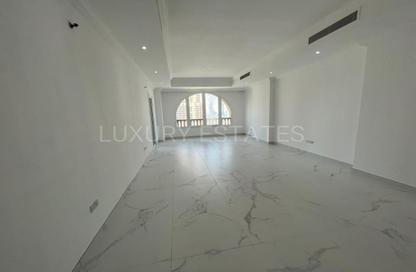 Apartment - 2 - 3 for rent in East Porto Drive - Porto Arabia - The Pearl Island - Doha Apartment - 2 - 3 for rent in East Porto Drive - Porto Arabia - The Pearl Island - Doha