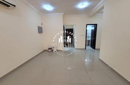Apartment - 2 Bedrooms - 2 Bathrooms for rent in Al Mansoura - Al Mansoura - Doha