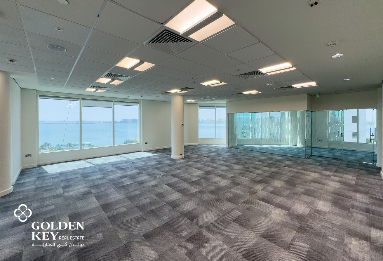 Premium Office with Sea View | 172 sqm | West Bay