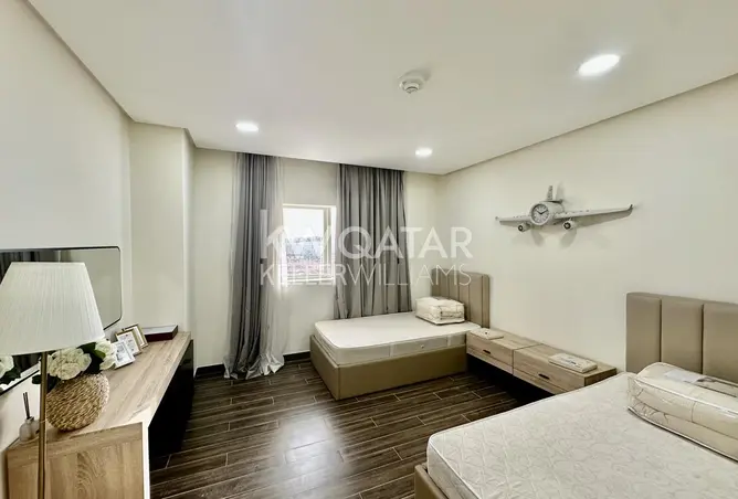 63477083 - Property Image 3