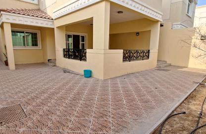 Compound - 4 Bedrooms - 5 Bathrooms for rent in Al Messila - Al Messila - Doha