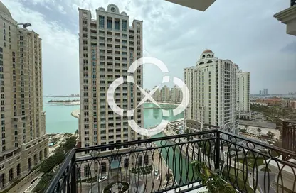 Apartment - 2 Bedrooms - 3 Bathrooms for rent in Floresta Gardens - Floresta Gardens - The Pearl Island - Doha