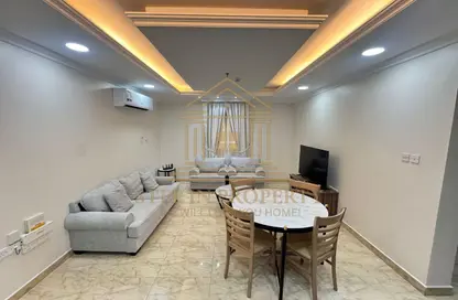 Apartment - 2 Bedrooms - 2 Bathrooms for rent in Al Mansoura - Al Mansoura - Doha