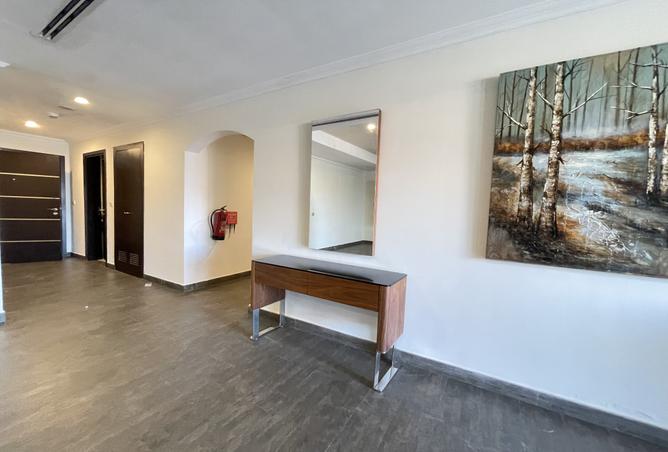 1002915 - Property Image 2