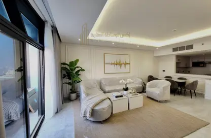 Apartment - 2 Bedrooms - 3 Bathrooms for sale in Lusail Marina Heights - Marina District - Lusail